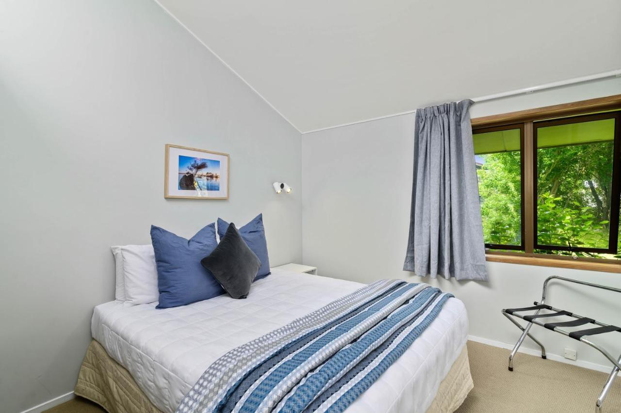 The Bird House - Kawaha Point, Rotorua. Stylish Six Bedroom Home With Space, Views And Relaxed Atmosphere Eksteriør billede