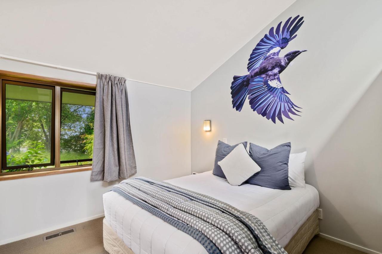 The Bird House - Kawaha Point, Rotorua. Stylish Six Bedroom Home With Space, Views And Relaxed Atmosphere Eksteriør billede